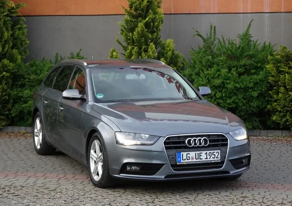 pomorskie Audi A4 cena 39900 przebieg: 228653, rok produkcji 2014 z Wrocław